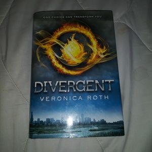 Divergent hardback (free)